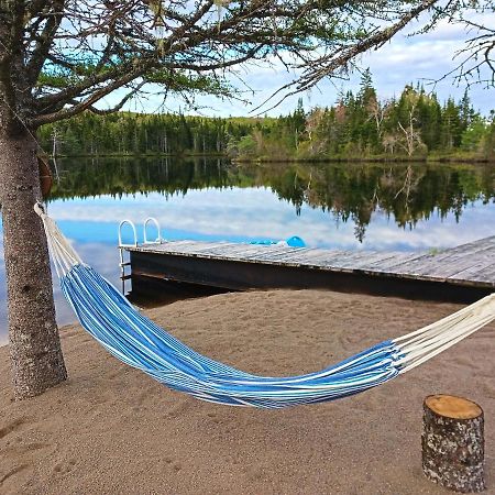 Fiddler'S Lake Escape Gabarus Bagian luar foto